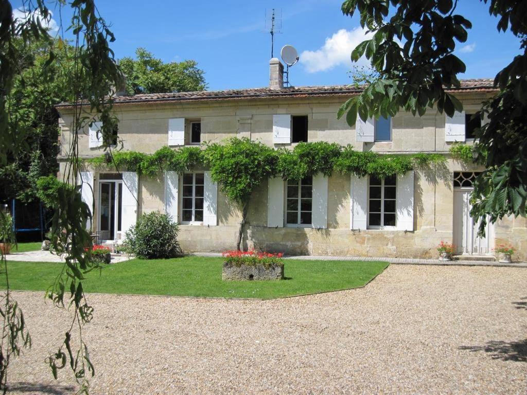 مبيت وإفطار Teuillac La Vigne D'Or المظهر الخارجي الصورة